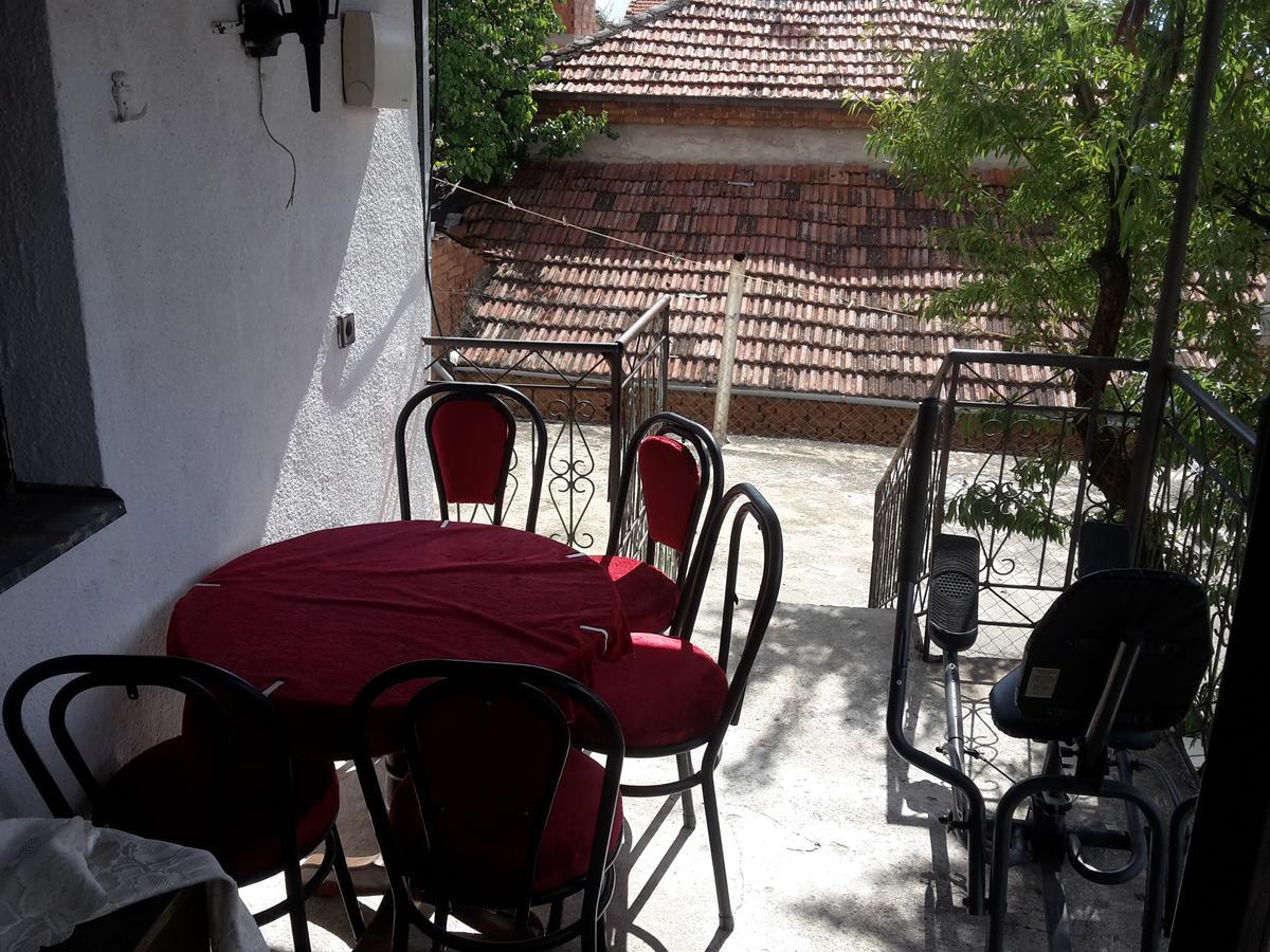 Iliovski Inn - Just Like Home Prilep Extérieur photo